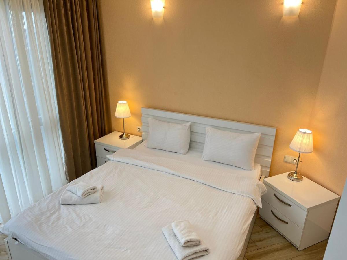 Holiday Lux Tower Batumi Zewnętrze zdjęcie