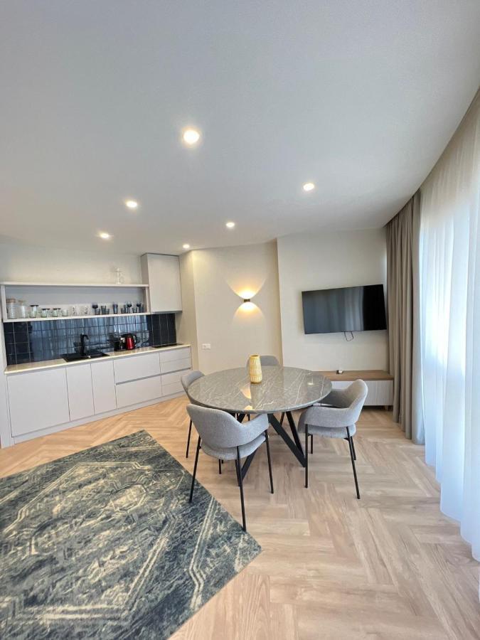 Holiday Lux Tower Batumi Zewnętrze zdjęcie