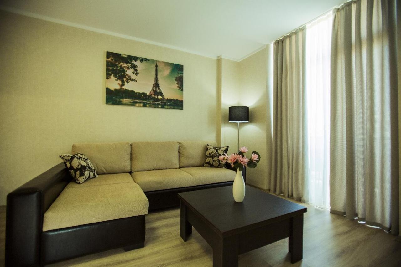 Holiday Lux Tower Batumi Zewnętrze zdjęcie